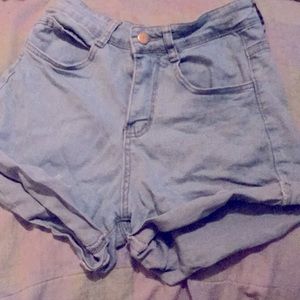Light colored Shorts